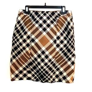 Anne Klein beautiful mini skirt